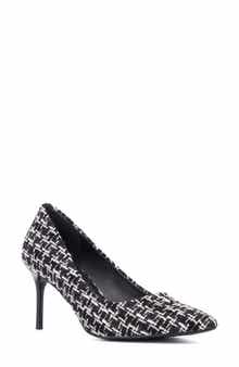 NEW YORK AND COMPANY Belle Reptile Embossed Pump