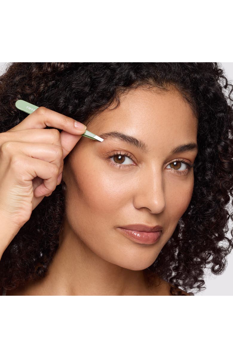 TWEEZERMAN Pistachio Slant Tweezer, Alternate, color, Pistachio