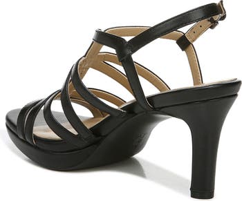 VL Court Bold Sneaker