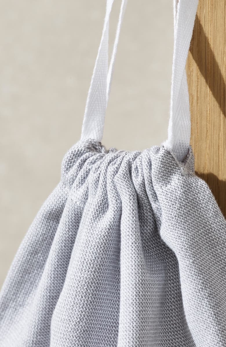 The White Company Lightweight Active Gym Towel, Alternate, color,