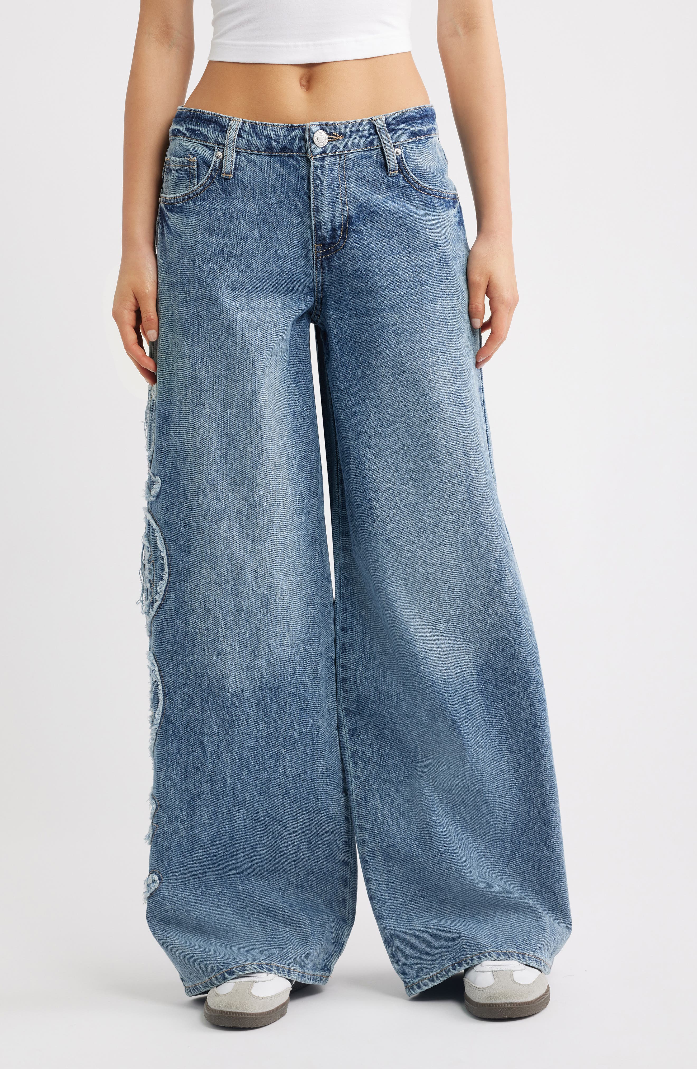 selected MEDIUM BLUE