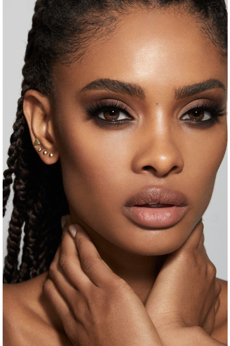 Soft and Wispy Lashes, Alternate, color, NO COLOR