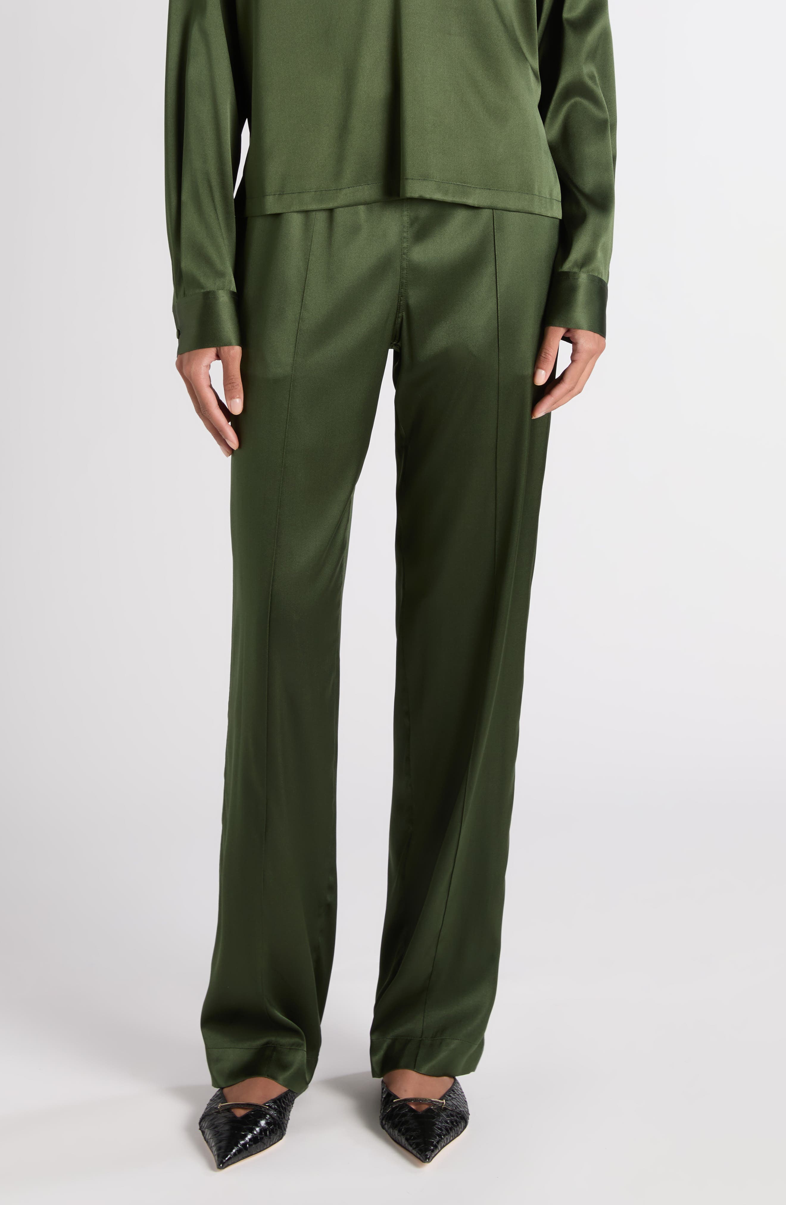Tom Ford Green Pants With Elastic Waist With Logo Lettering In Silk Stretch Woman In Green