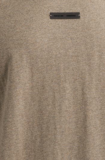 Classic Fit Logo Graphic T-Shirt