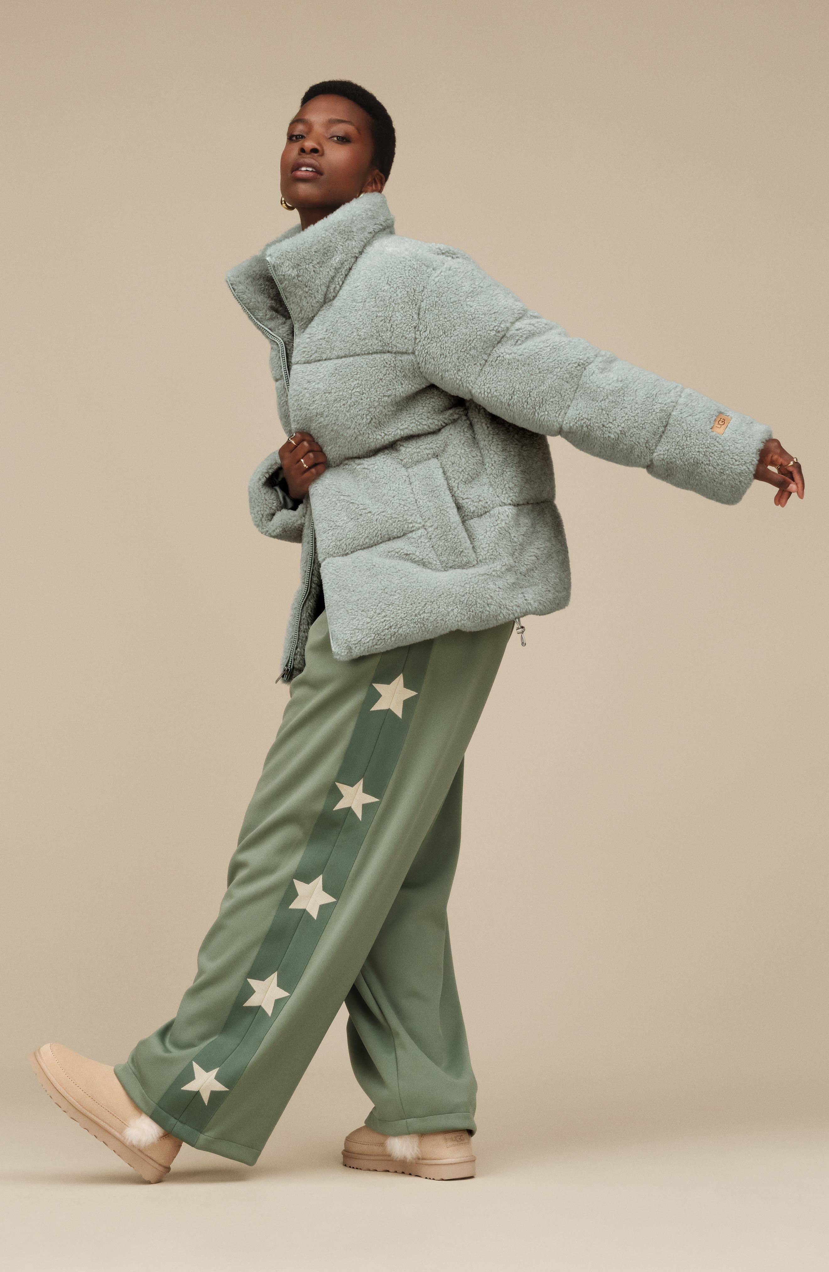 UGG<sup
®</sup
 Classic Ultra Mini Chalet Boot, Alternate, color, Sandcastle