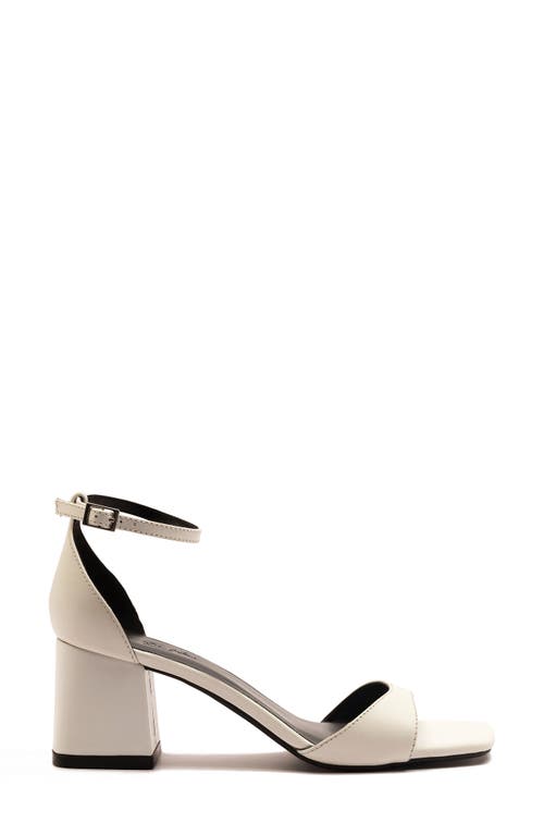 Off The Hook London Knightsbridge Block Heel Sandal In White