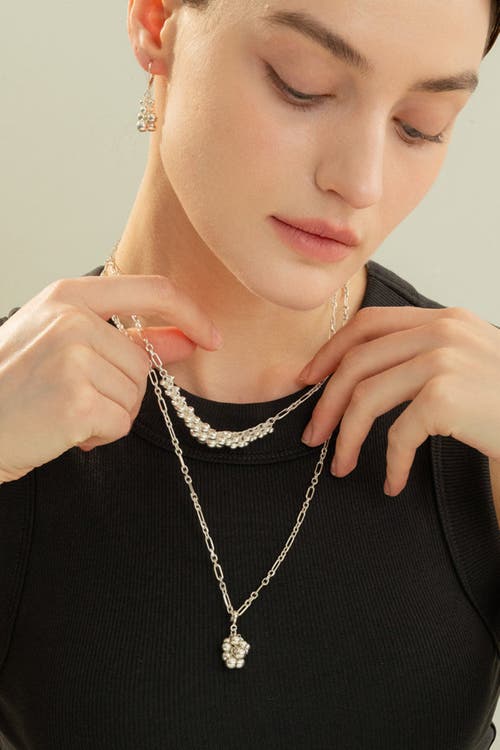 Bearfruit Jewelry Sterling Silver Isabelle Cluster Pendant Chain Necklace In Silver