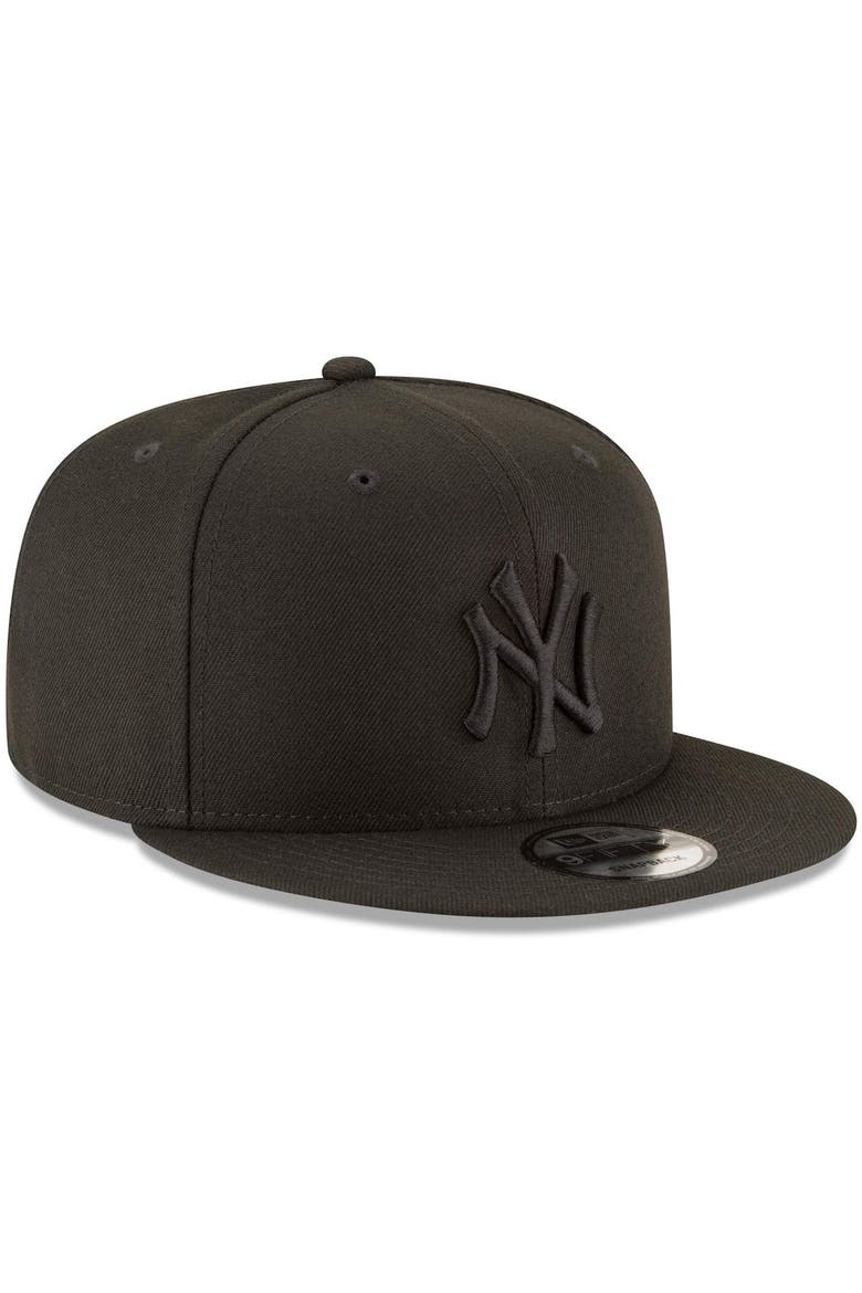 New York Yankees New Era Black on Black 9FIFTY Team Snapback Adjustable Hat - Black, Alternate, color, Black