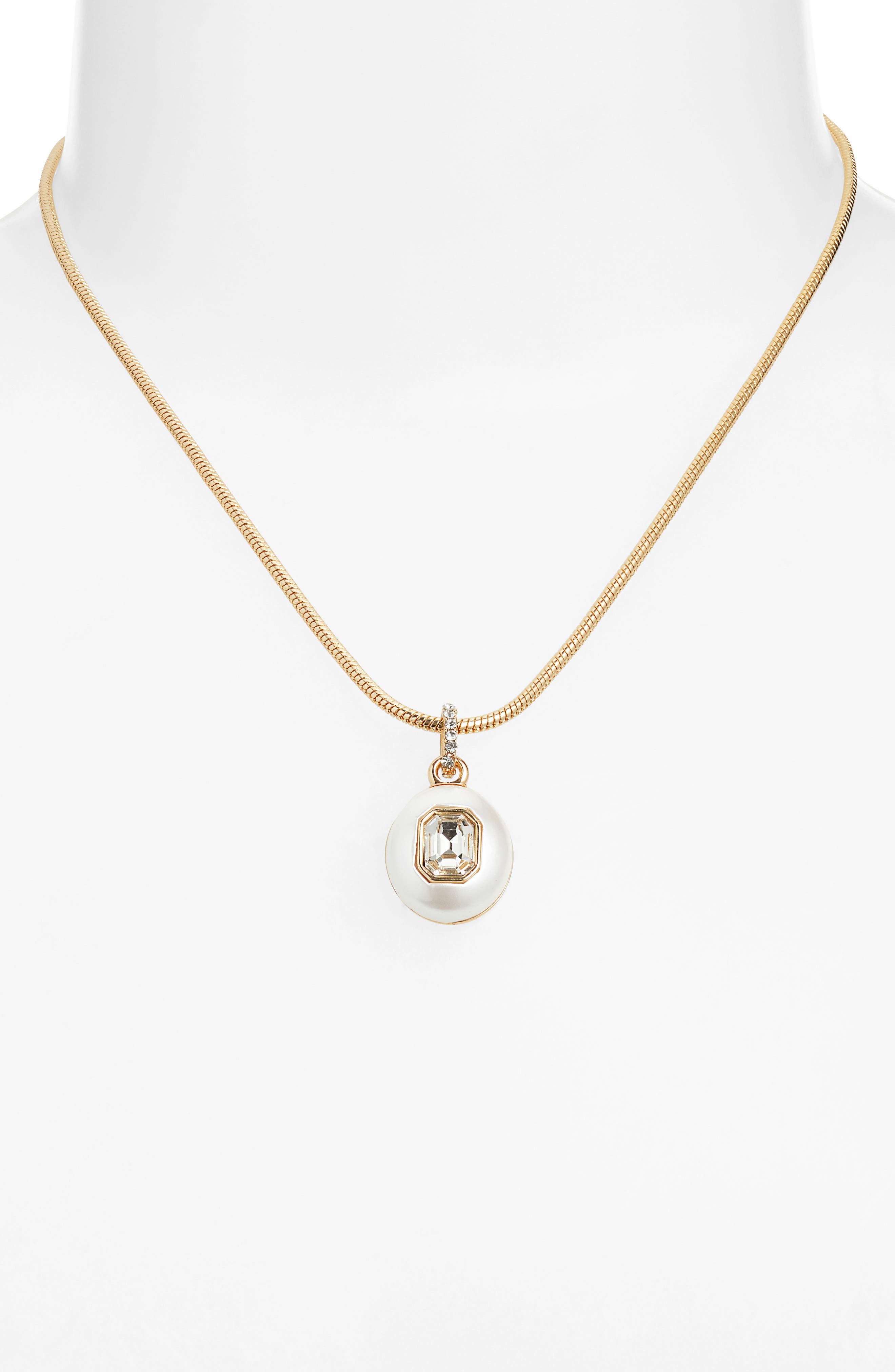 Nordstrom Crystal Inlay Oval Pendant Necklace (Women) | Nordstromrack