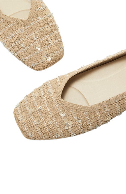 Vivaia Square-toe V-cut Flats