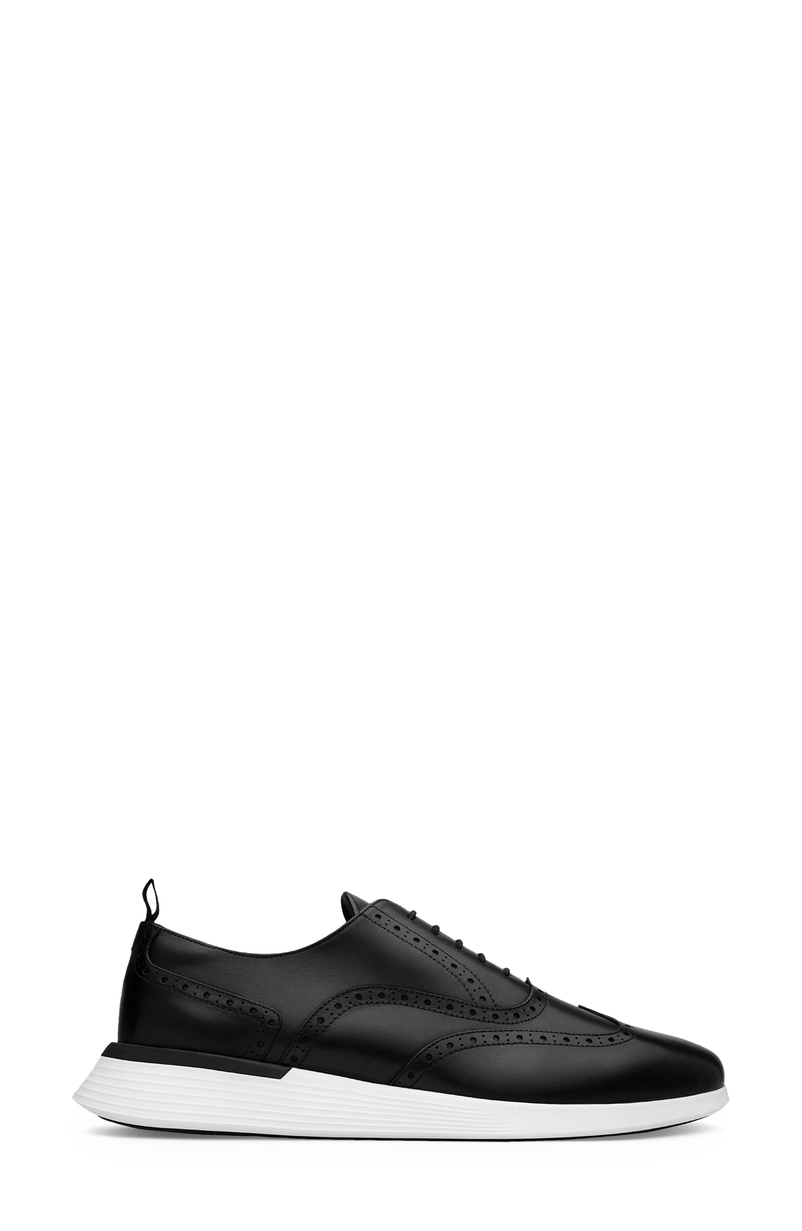 Wolf & Shepherd Crossover<sup>™</sup> Wingtip Oxford, Alternate, color, 