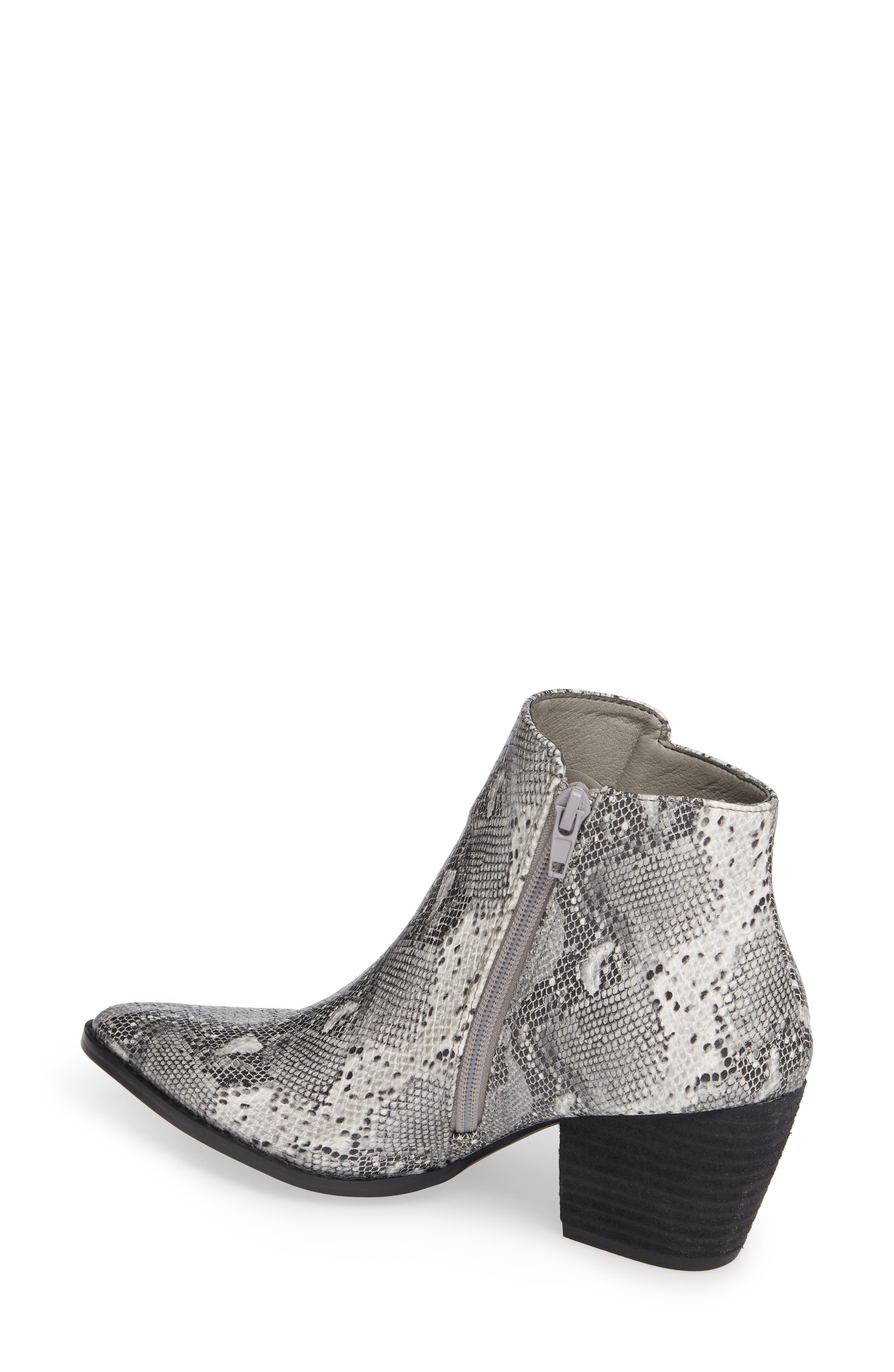 Coconuts by Matisse Astoria Block Heel Bootie, Alternate, color, 