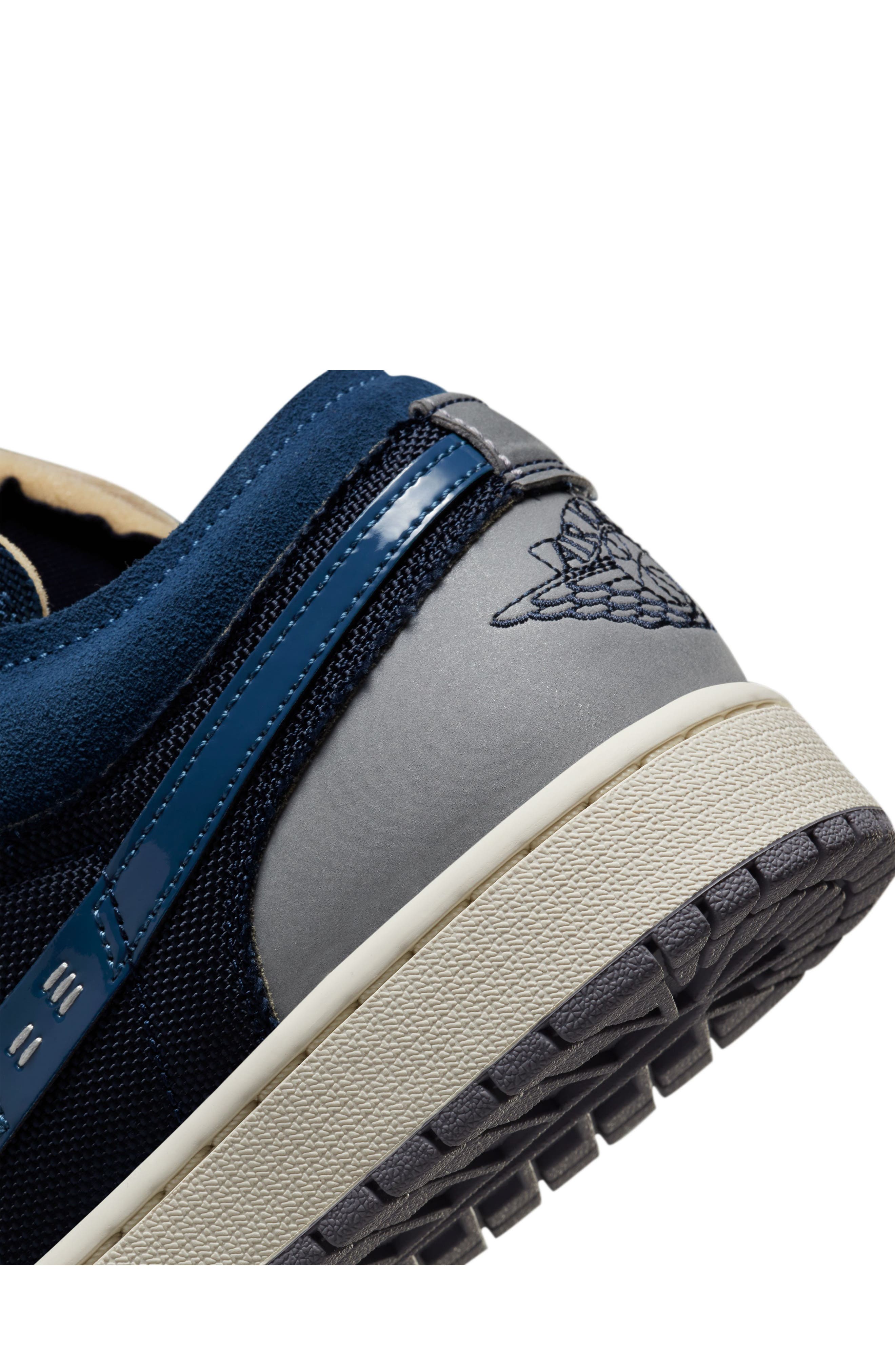 Jordan Air Jordan 1 Low SE Craft Sneaker, Alternate, color, 