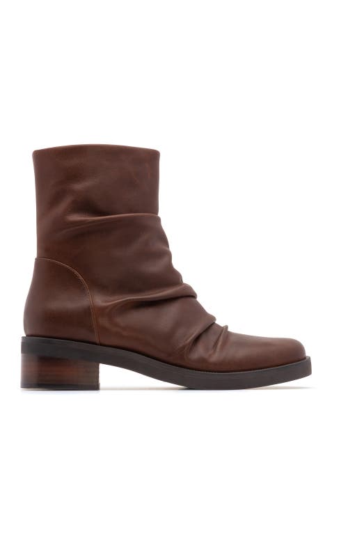 Abeo Traverse Scrunch Boot In Brown - Regular