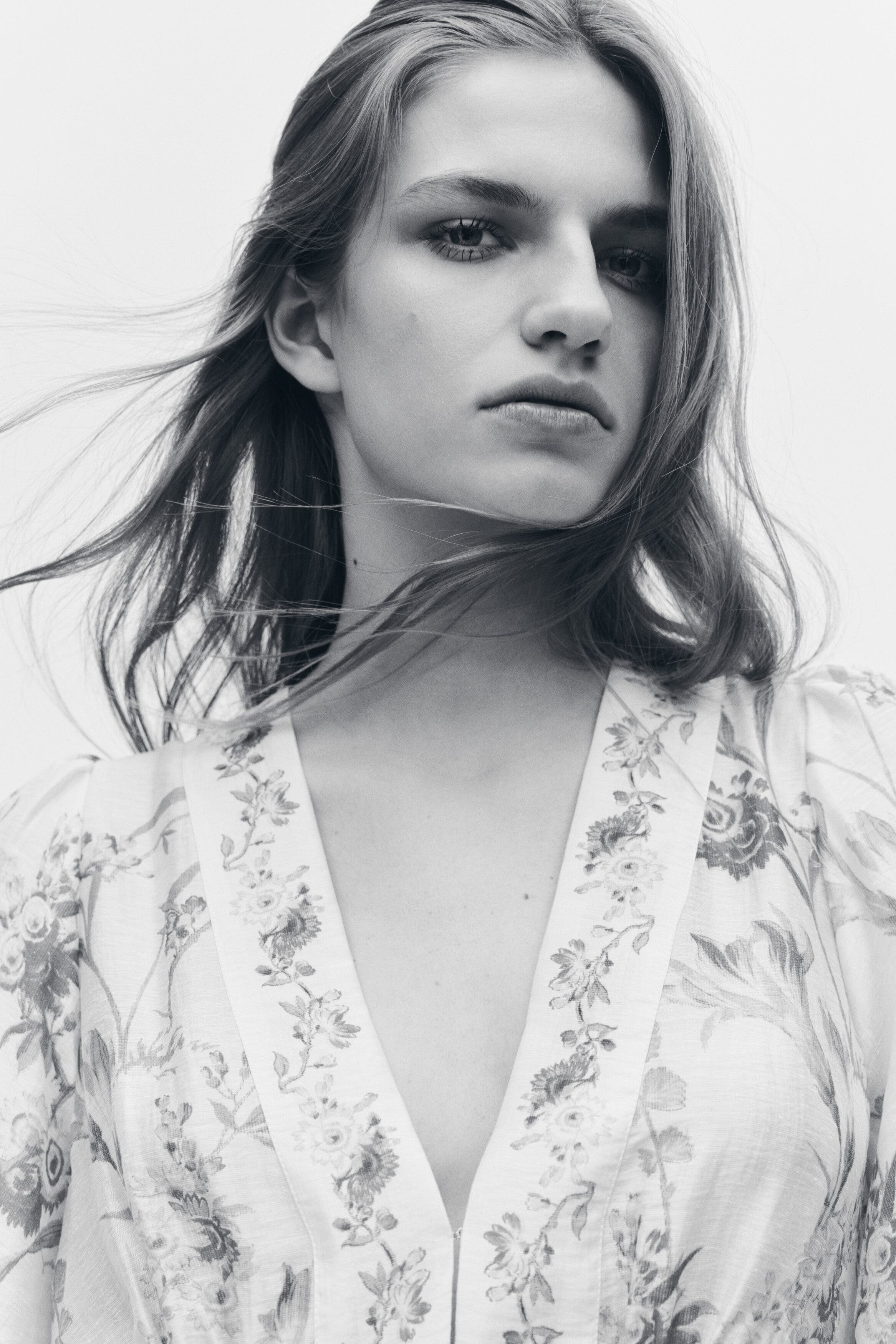 Linen-blend dress - image 4