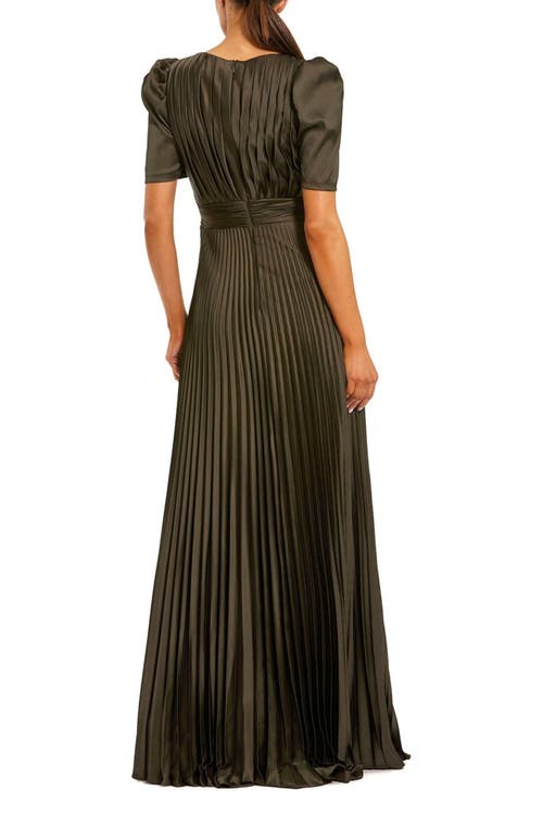 Mac Duggal Pleated Charmeuse Puff Sleeve Evening Gown With Slit In Green