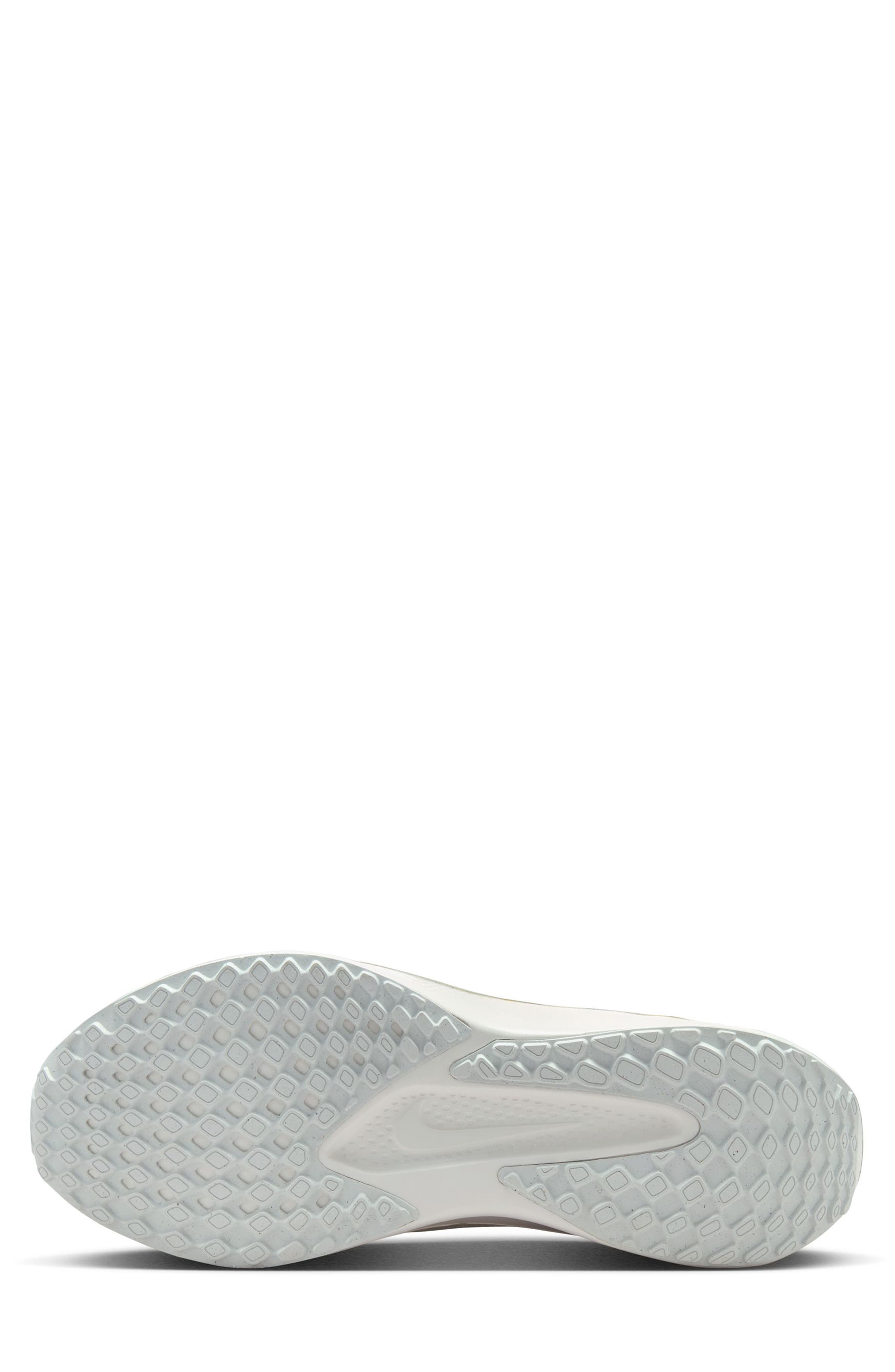 Quest 6 Running Shoe, Alternate, color, SPRUCE AURA/ SUMMIT WHITE