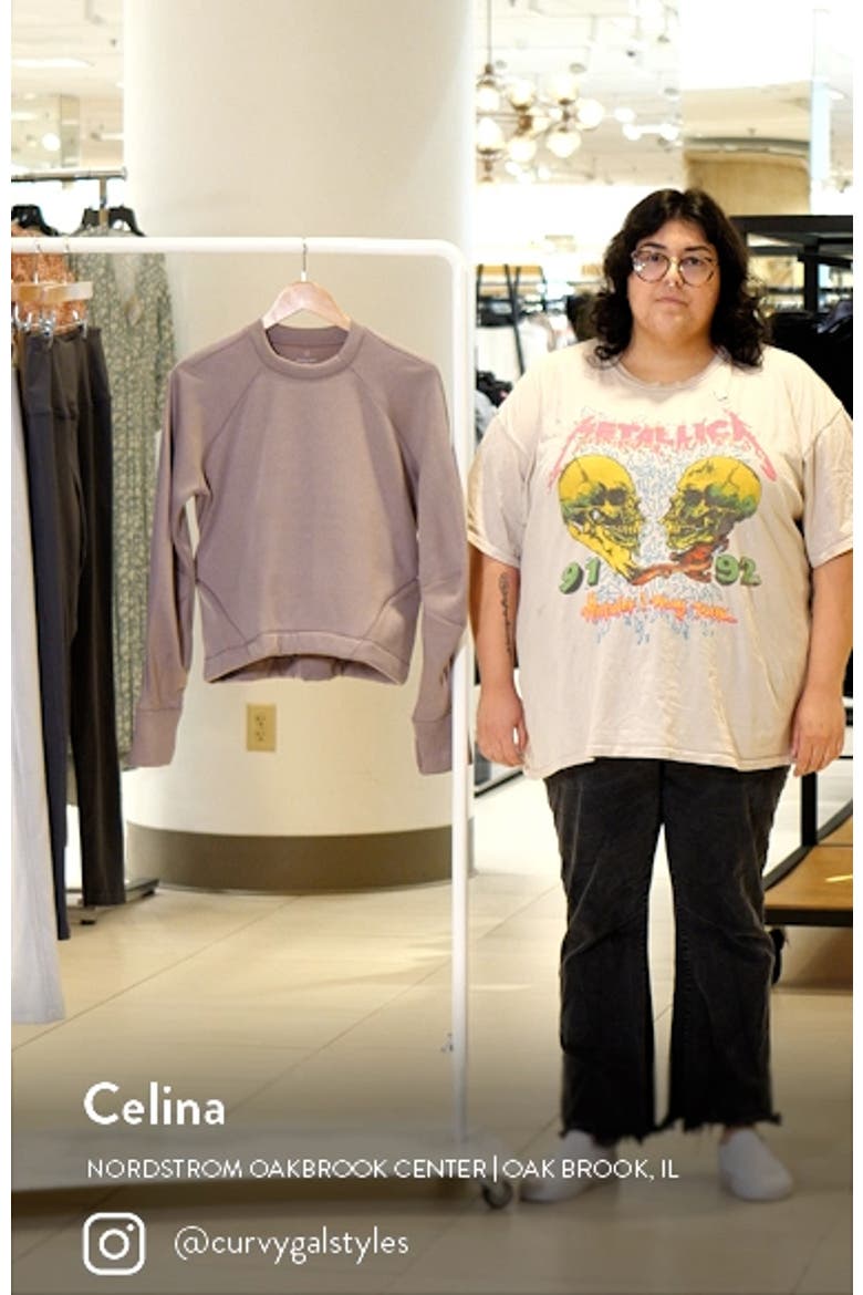 Run Crewneck Performance Sweatshirt video