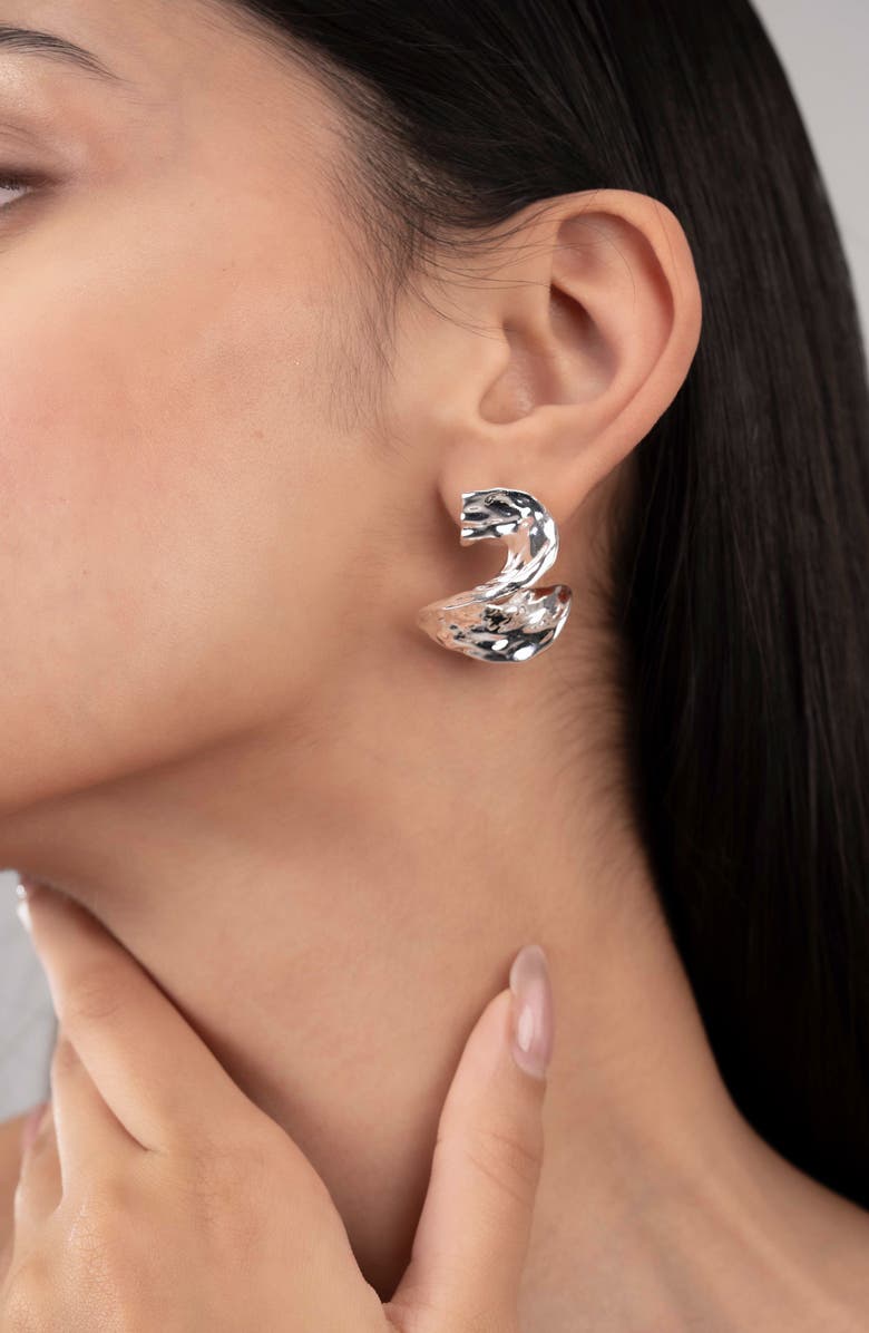 NAVEDA Mira Hammered Earrings, Alternate, color, 