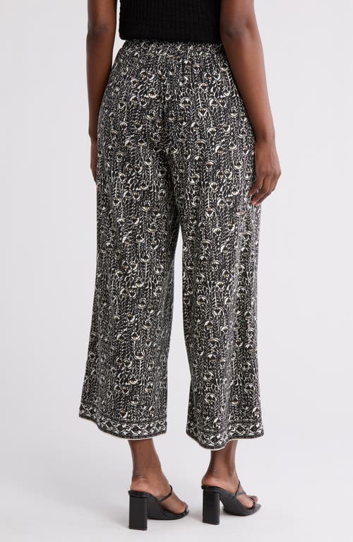Max Studio Wide Leg Pull-on Crop Pants In Cream/black Whispering Cloves