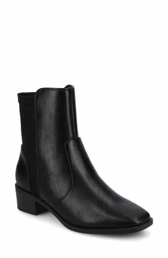 Journee Collection Renna Chelsea Boot - Wide Width Available