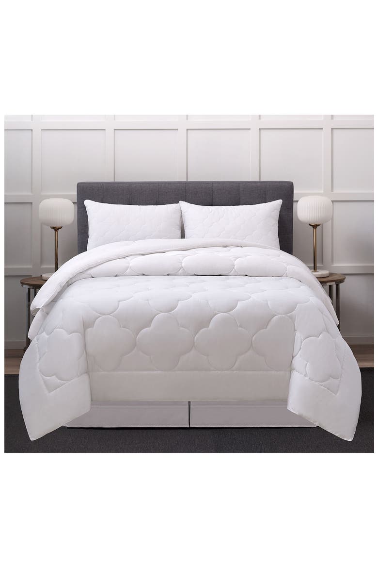 Billowy Clouds Comforter, Alternate, color, WHITE