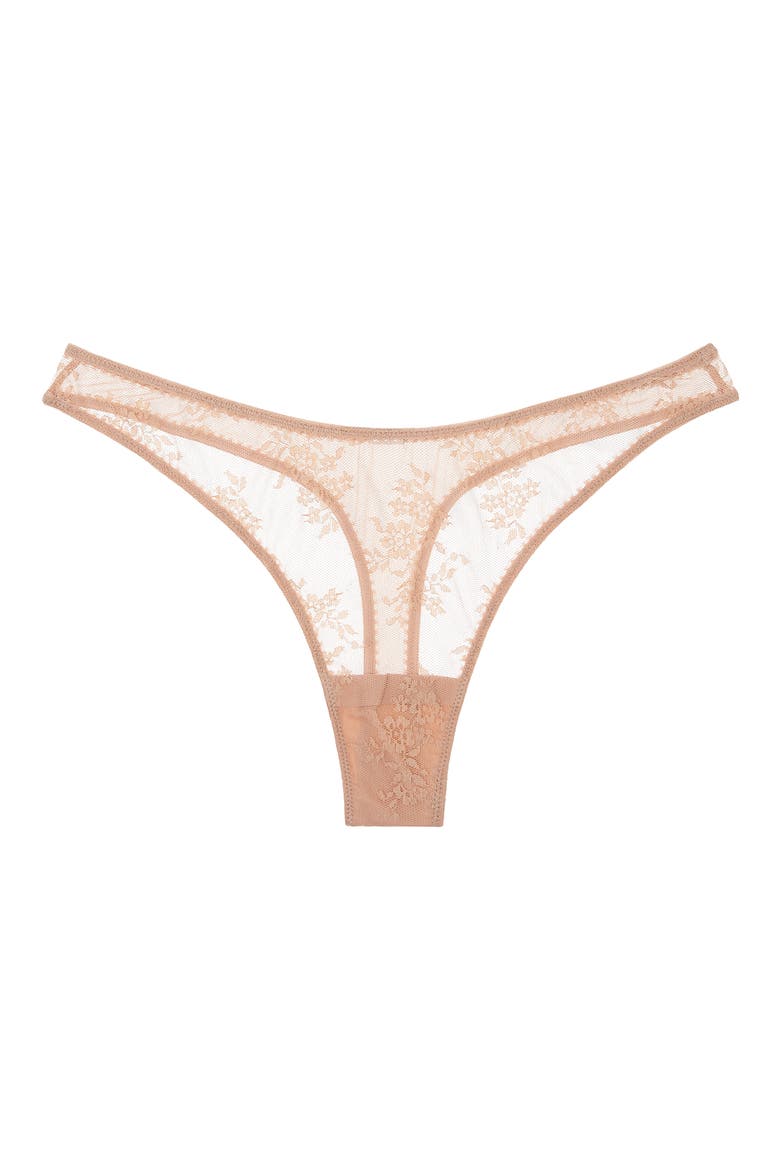 Romy Thong, Alternate, color, AMANDE