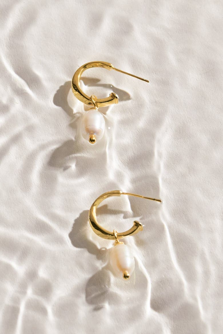 Pearl Lustre Hoop Earrings in Pearl and Gold, Alternate, color, Gold