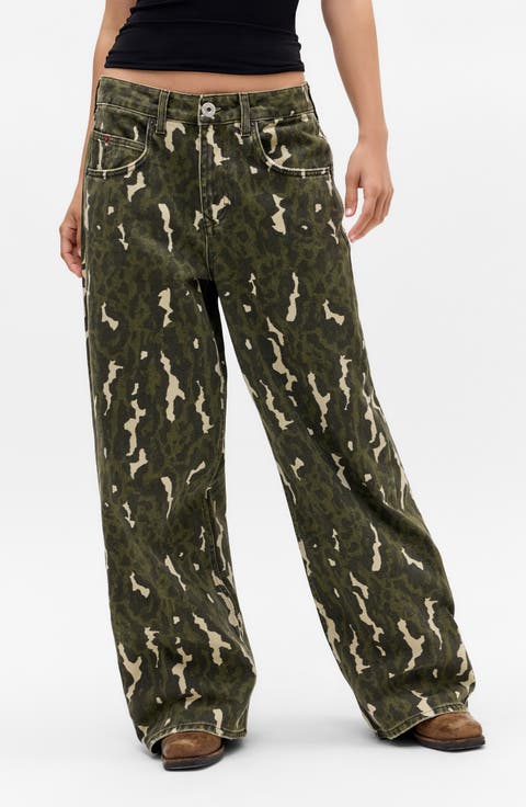 Jaya Low Rise Wide Leg Jeans (Animal Camo)
