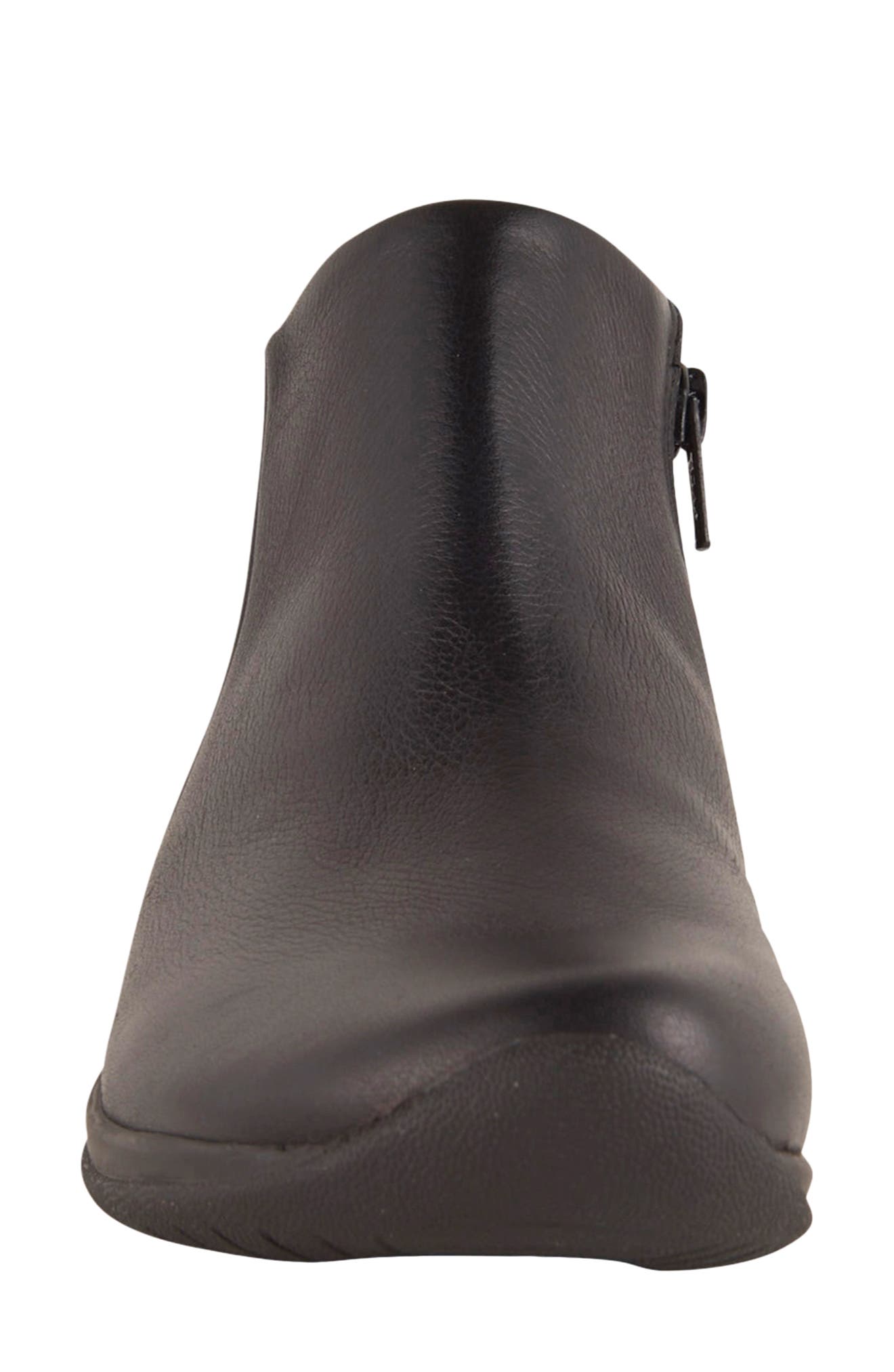 David Tate Sportivo Waterproof Bootie, Alternate, color, Black Mini Pebble