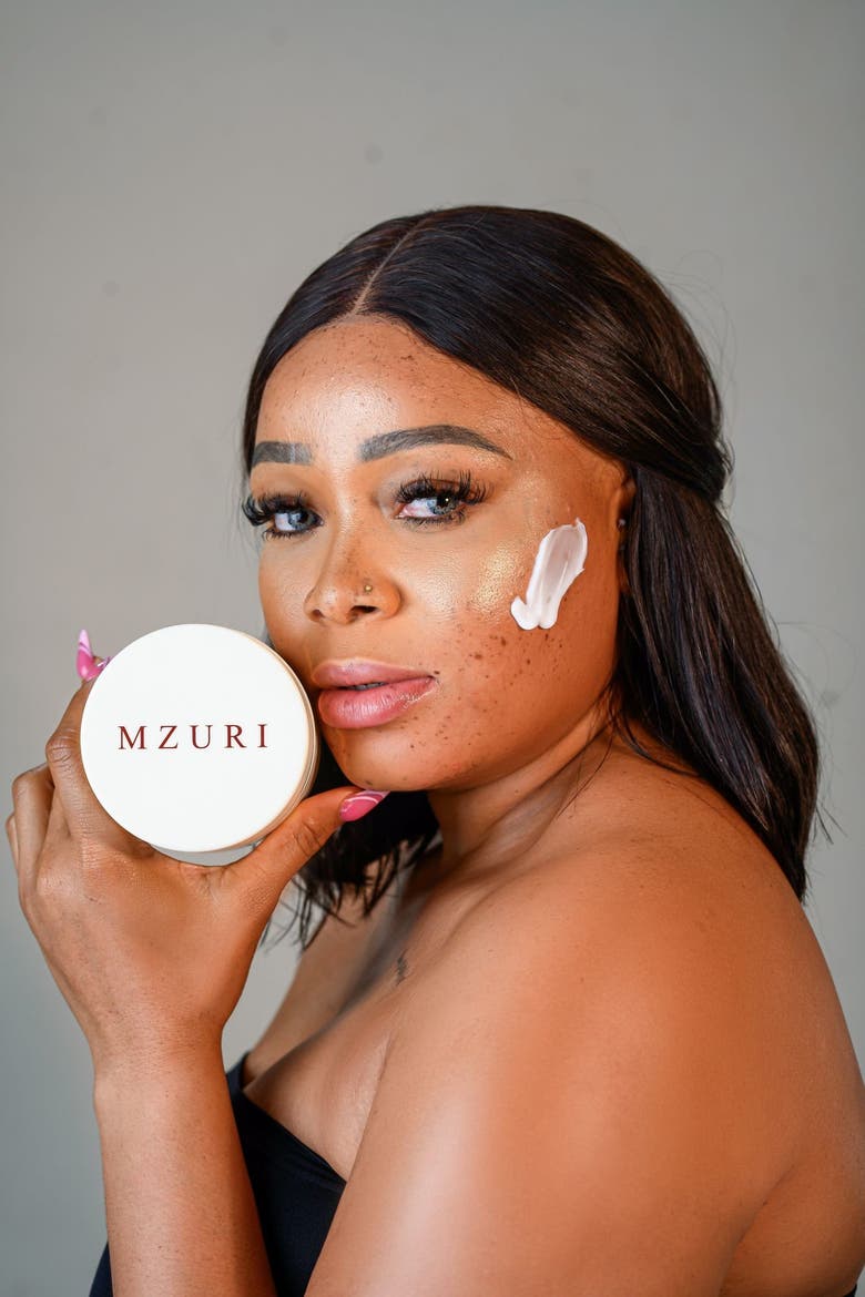 Complete Moisture System, Alternate, color, White