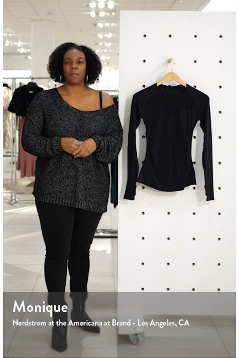 Move Seamless T-Shirt video