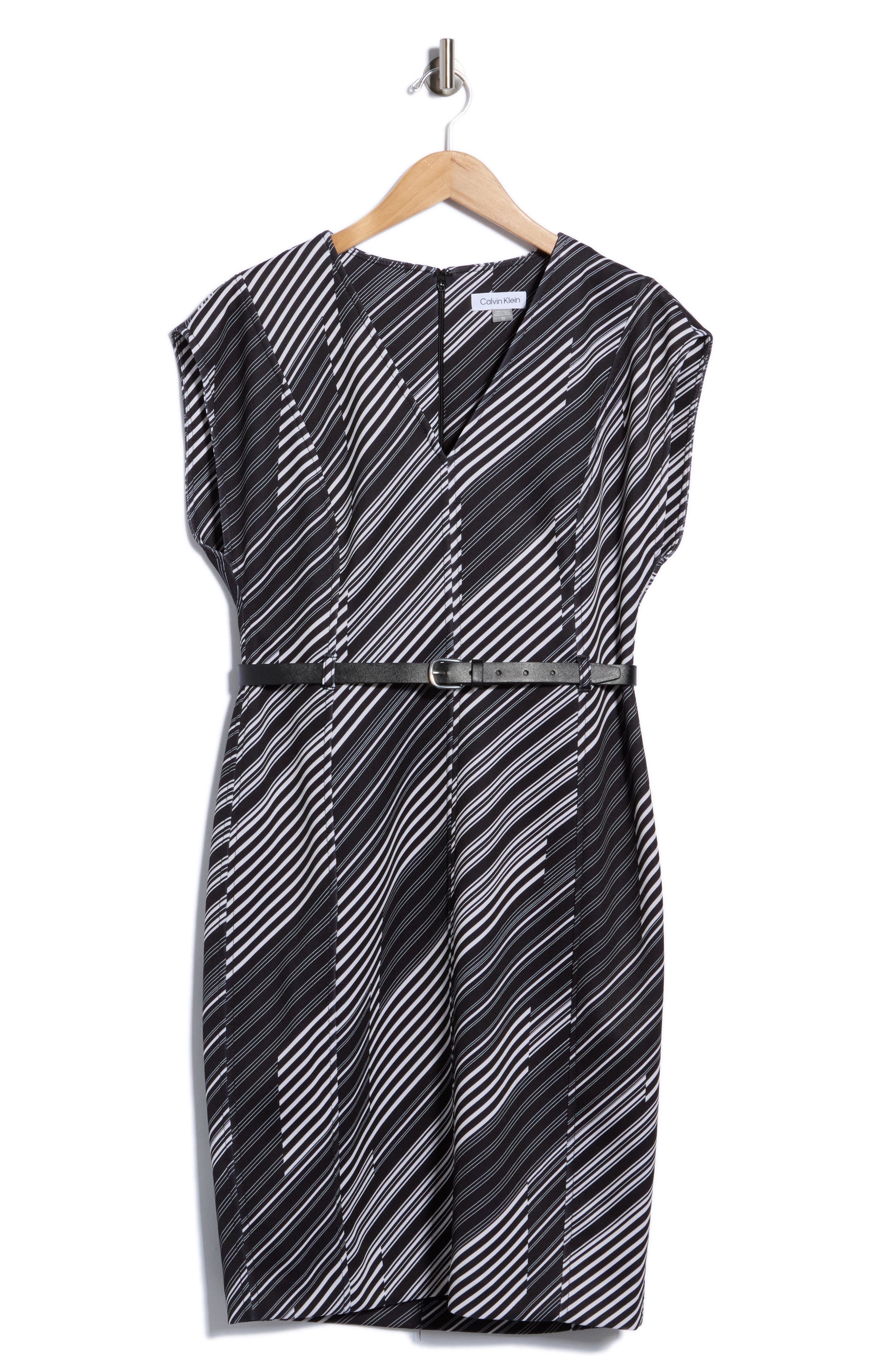selected BLK CREAM