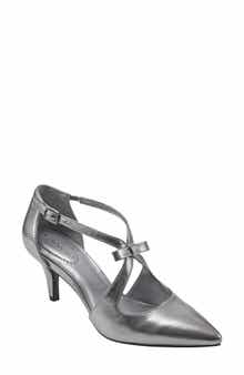 Bandolino Zeffer Kitten Heel Pump