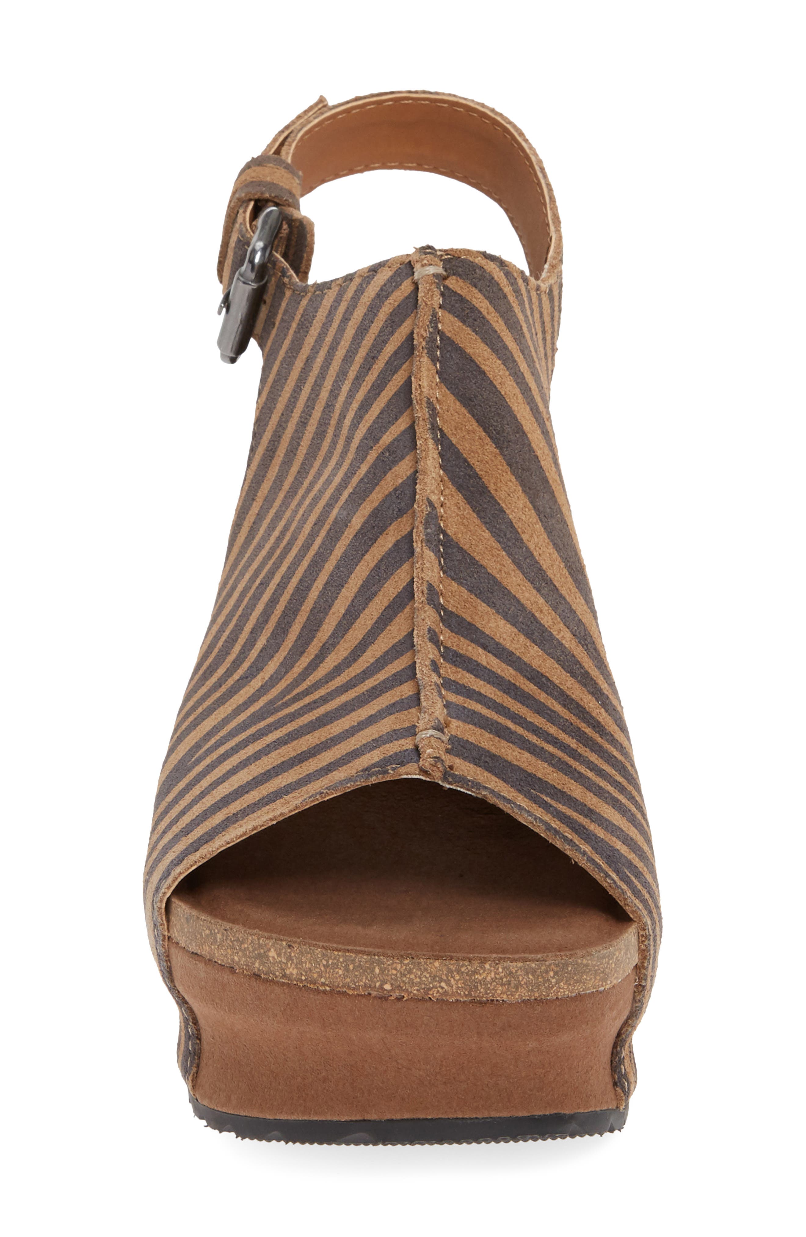 Jaunt Platform Wedge Sandal, Alternate, color, TAN SUEDE