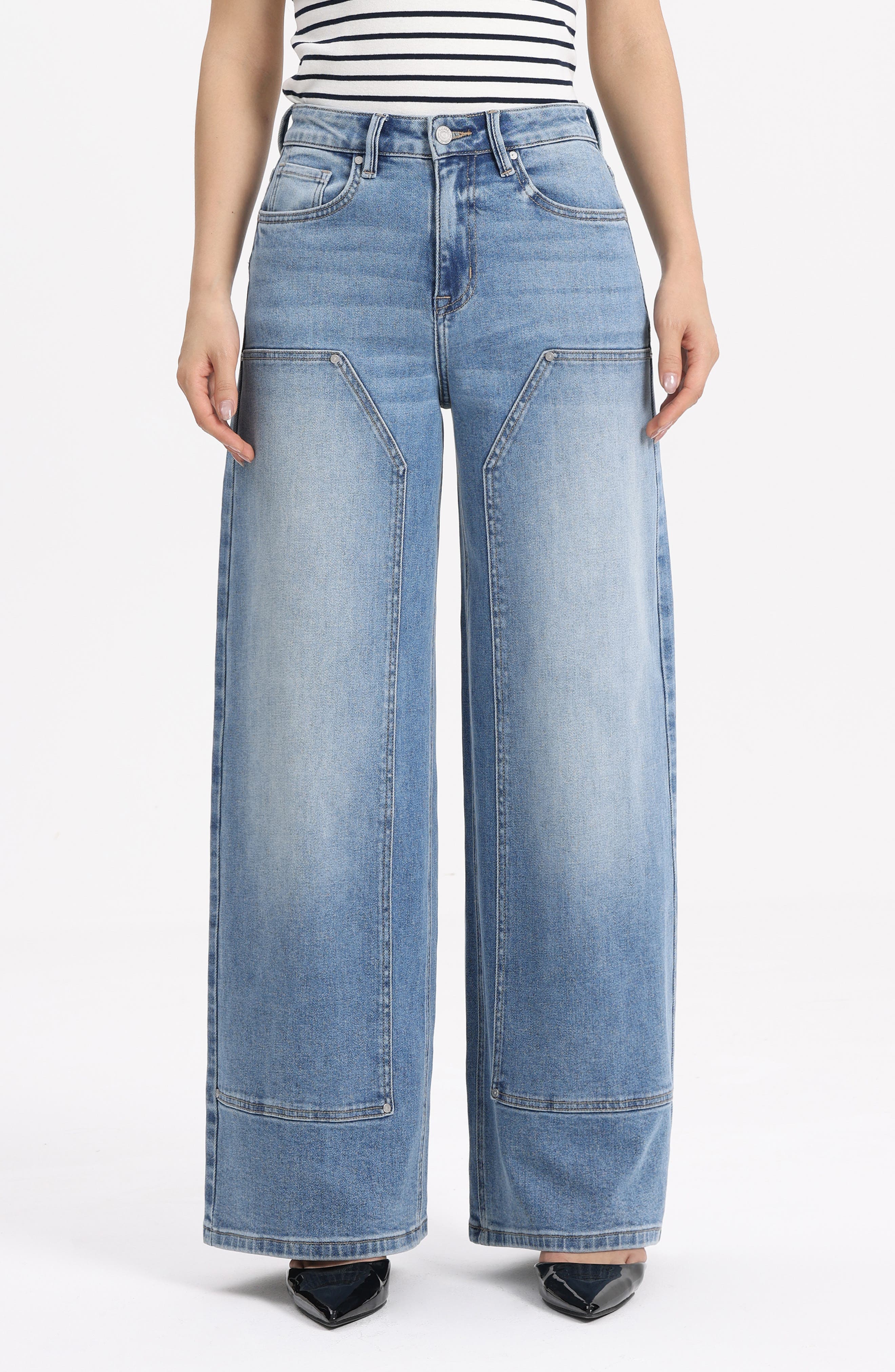 selected MEDIUM BLUE