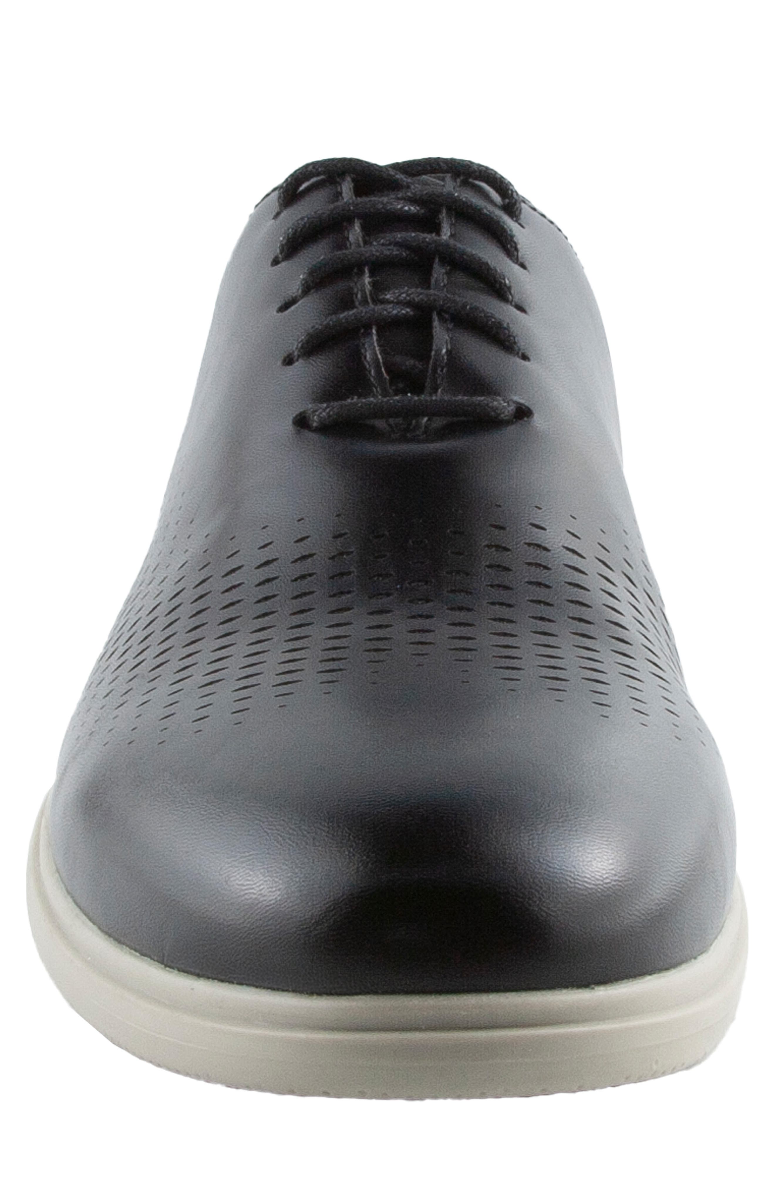 Deer Stags Valencia Oxford, Alternate, color, Black