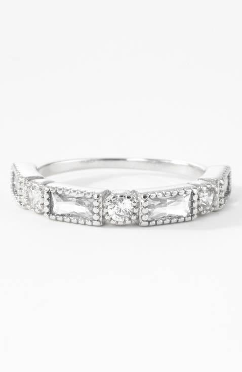 Round & Baguette Vintage Ring