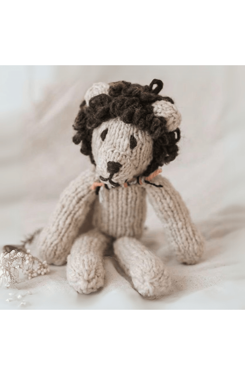 Finn + Emma Wool Knit Buddy, Main, color, Lionel The Lion