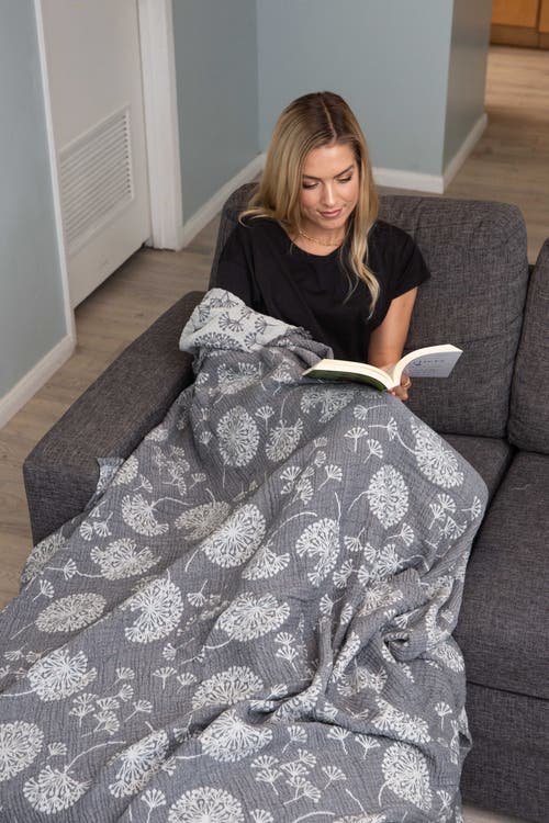 Infusezen Dandelion Reversible Organic Muslin Blanket In Gray