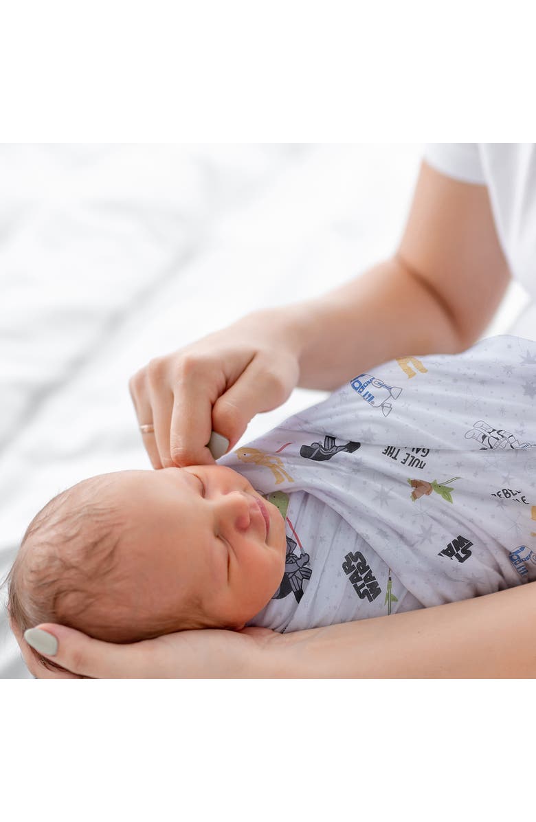 Lambs & Ivy Star Wars 2-Pack Cotton Muslin Newborn Baby Swaddle Blankets, Alternate, color, Multicolor