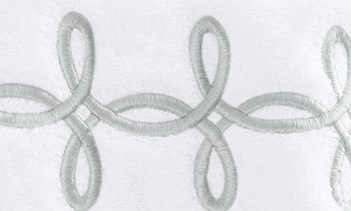Matouk Gordian Knot Bath Sheet In Silver