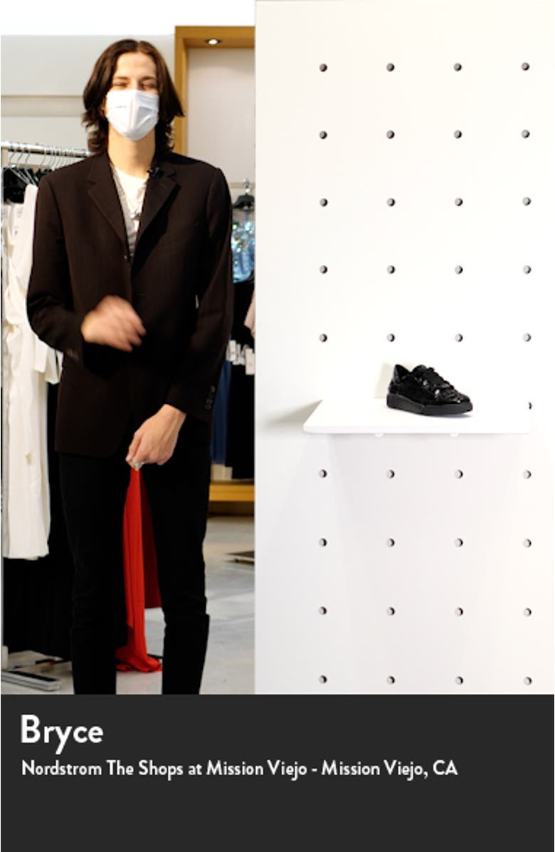 Renata Sneaker, sales video thumbnail