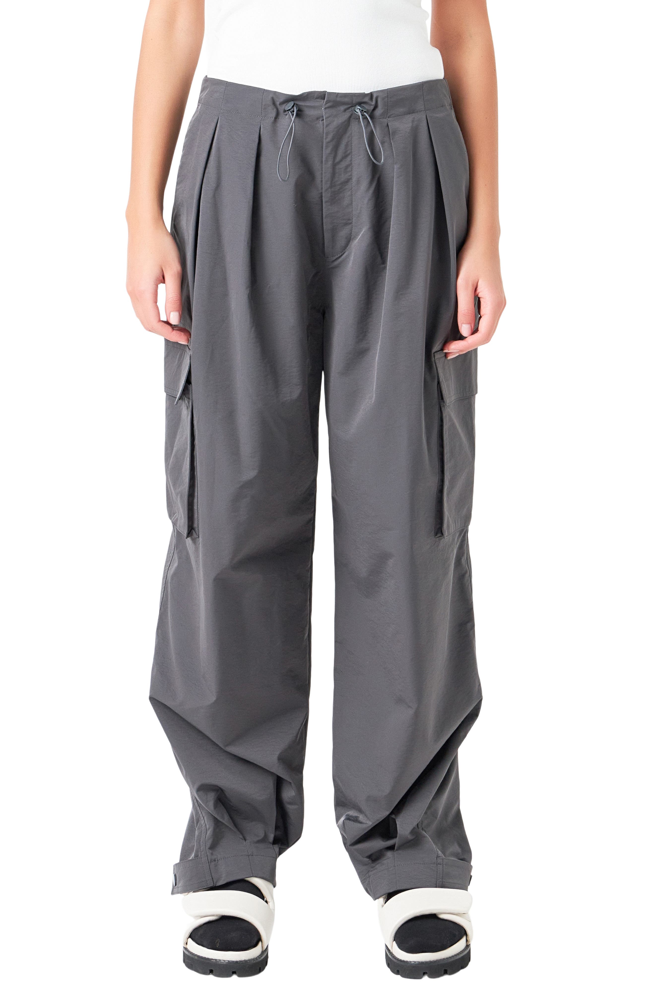 Grey Lab Pleated Low Rise Parachute Cargo Pants (Women) | Nordstromrack
