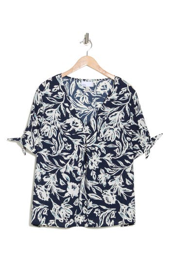 Nordstrom Rack V-neck Tie Short Sleeve Top In Navy Blazer Marked Blooms