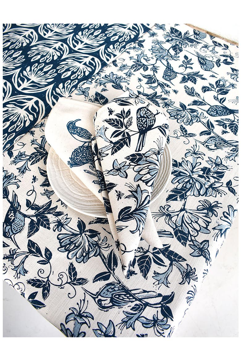 Honeysuckle Cotton Twill Dinner Napkins, Alternate, color, INDIGO