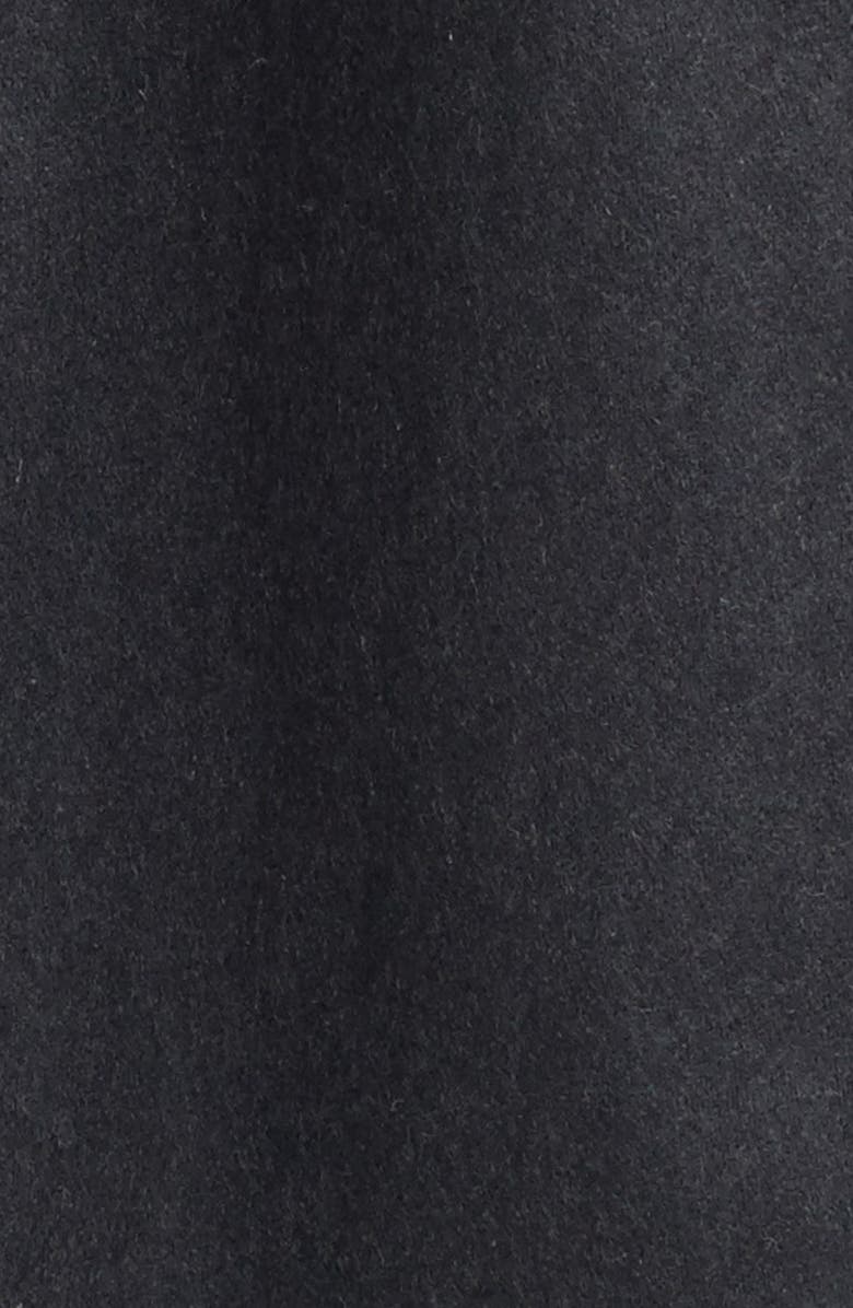 Leith 'Town' Cape, Alternate, color, 