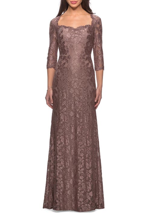 Long Lace Gown with Sweetheart Neckline
