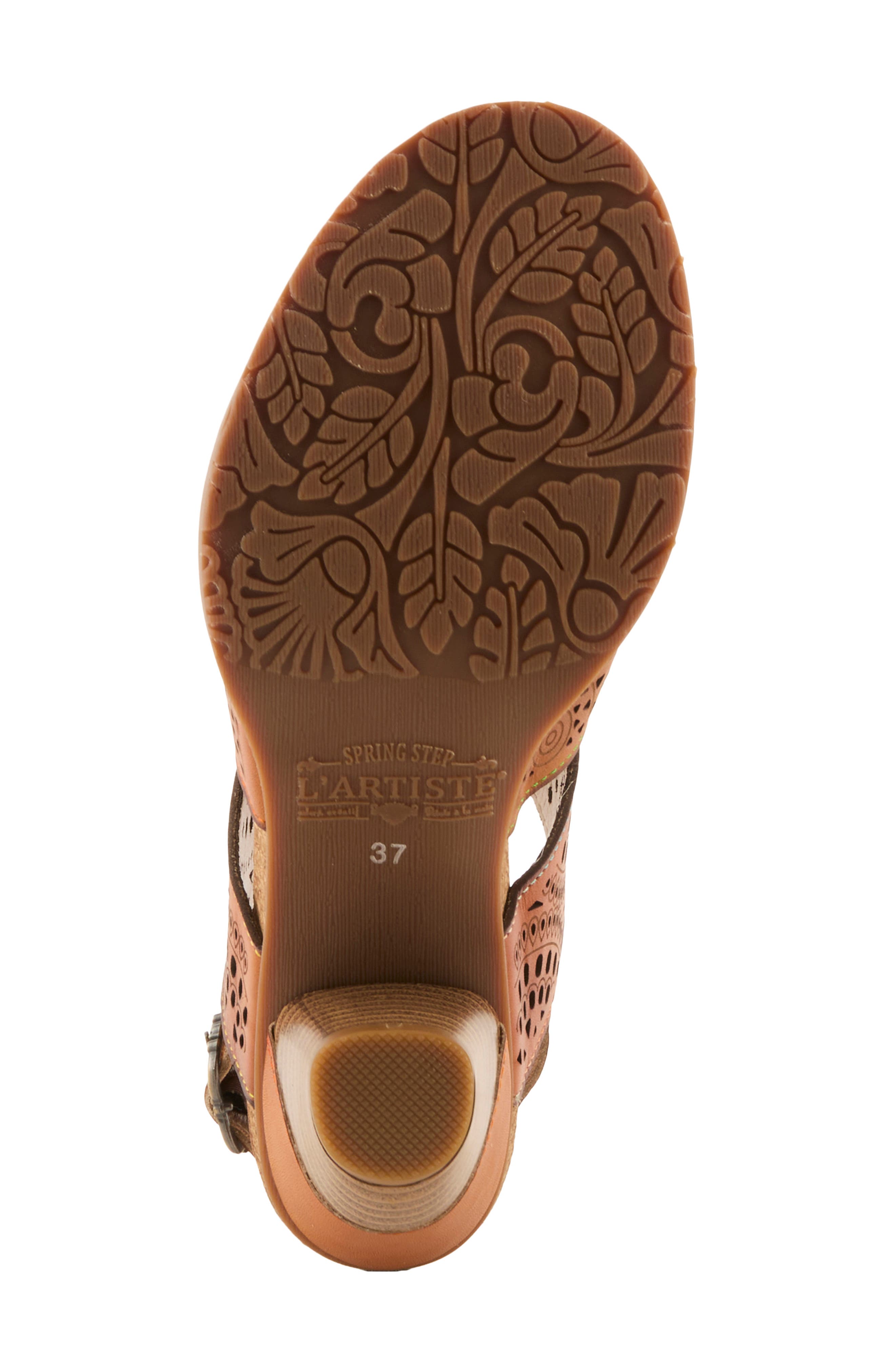 L'Artiste by Spring Step Perfdfection Cutout Sandal, Alternate, color, Camel