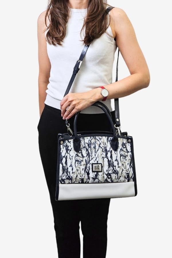 Acqua Marine 480 Handbag, Alternate, color, Navy / White